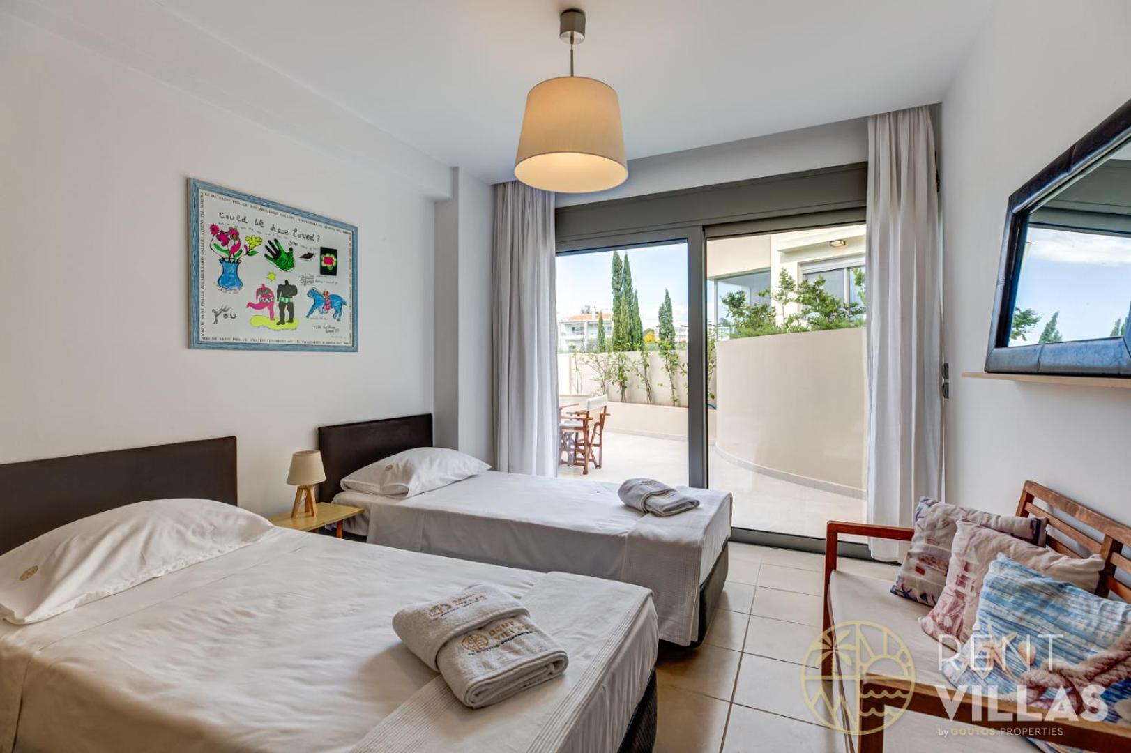 Luxury Houses With Private Pools In Porto Heli By Goutos Properties Exteriör bild